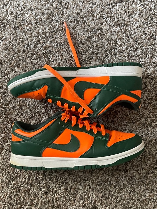 Men Nike Low Top Orange and Green Sneakers - Size 9.5 main image 3